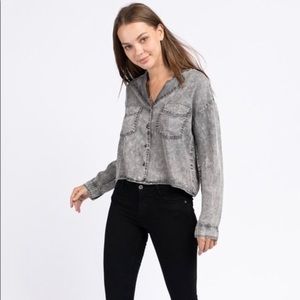 LeLis Grey Button Down